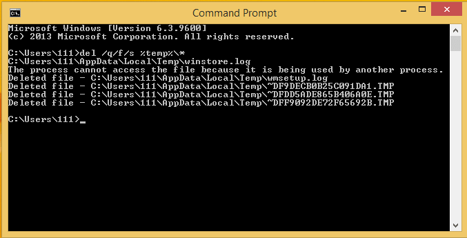 コマンド プロンプトで「del /q /f /s %TEMP%*」と入力します。